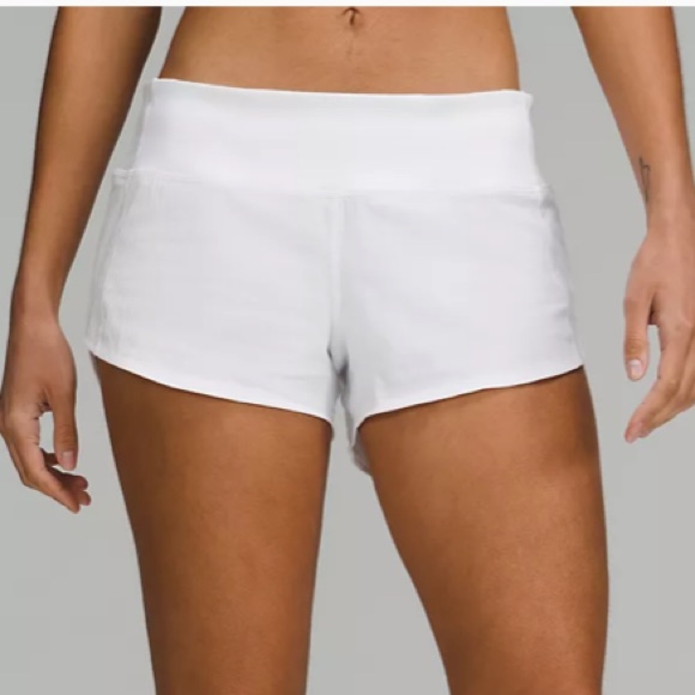 Lululemon Speed Up Shorts 2.5”